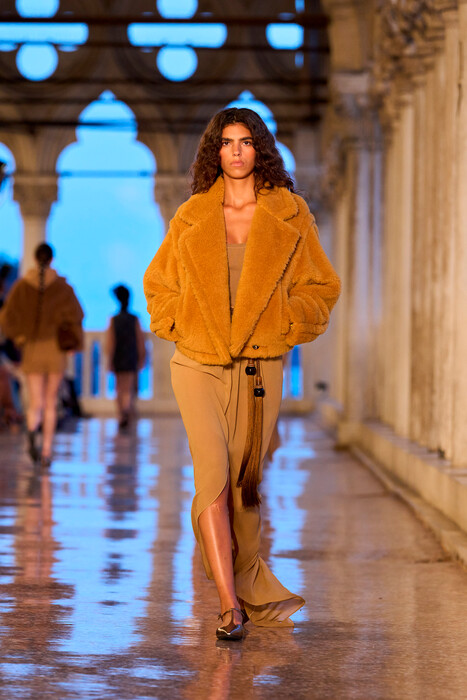 Max Mara Круиз 2025 / Max Mara Resort 2025