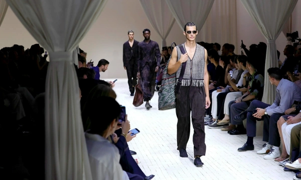 Emporio Armani отказался от участия в мужских Неделях моды в Милане