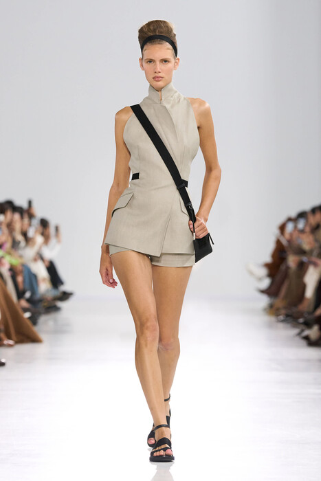 Max Mara коллекция весна-лето 2026 / Max Mara Spring-Summer 2026