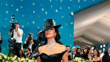 Ким Кардашьян выбрала костюм из крокодиловой кожи для Met Gala 2025