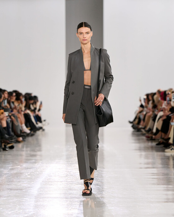 Max Mara весна-лето 2025 / Max Mara spring-summer 2025