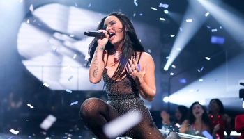 Деми Ловато внезапно отменила часть тура