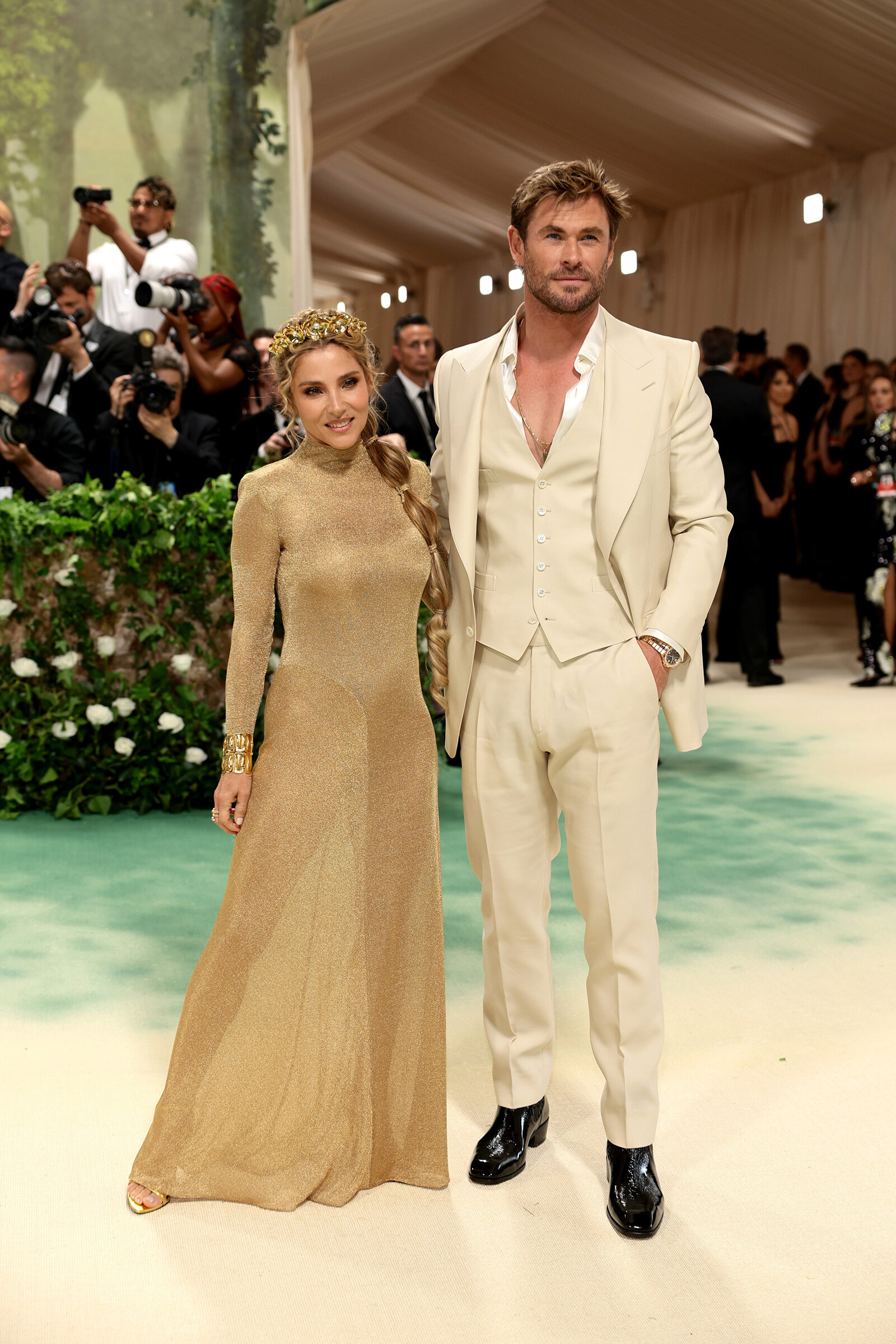 Эльза Патаки и Крис Хемсворт Met Gala 2024