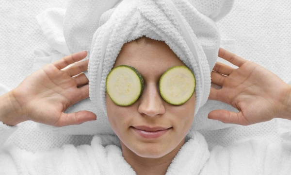 Как быстро скрыть следы бессонной новогодней ночи: лайфхаки против темных кругов под глазами Как быстро скрыть следы бессонной новогодней ночи: лайфхаки против темных кругов под глазами