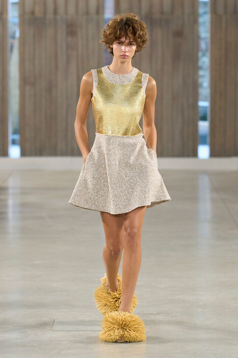 Moschino коллекция весна-лето 2026 / Moschino Spring-Summer 2026