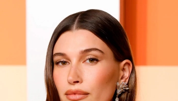 Хейли Бибер решила сменить образ