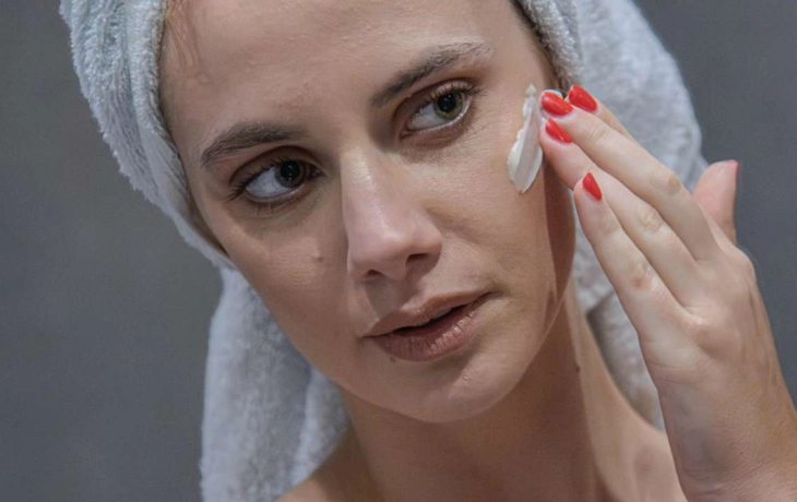 Сила пептидов и ретинола: эффективные пары для ухода за зрелой кожей осенью Сила пептидов и ретинола: эффективные пары для ухода за зрелой кожей осенью