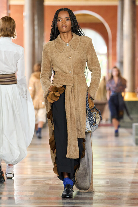 Louis Vuitton коллекция весна-лето 2026 / Louis Vuitton Spring-Summer 2026