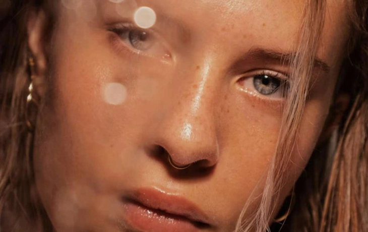 С сияющим лицом: как добиться нужного эффекта за неделю до праздников