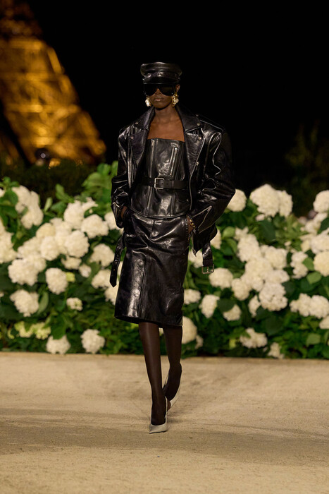 Saint Laurent коллекция весна-лето 2026 / Saint Laurent Spring-Summer 2026