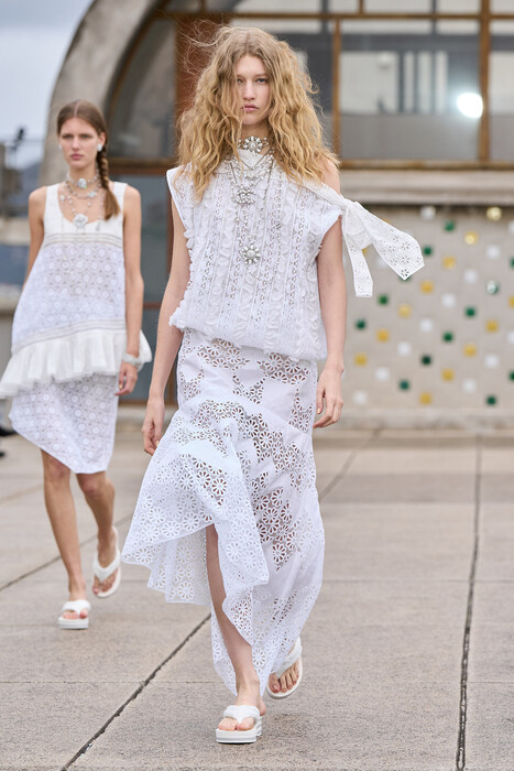 Chanel Resort 2025 / Chanel Круиз 2025