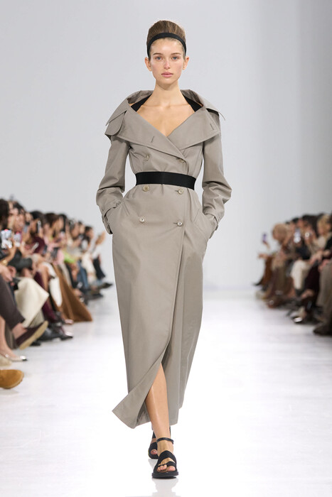 Max Mara коллекция весна-лето 2026 / Max Mara Spring-Summer 2026