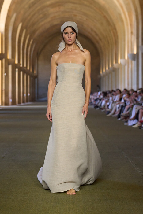 Jacquemus коллекция осень 2025 / Jacquemus Fall 2025