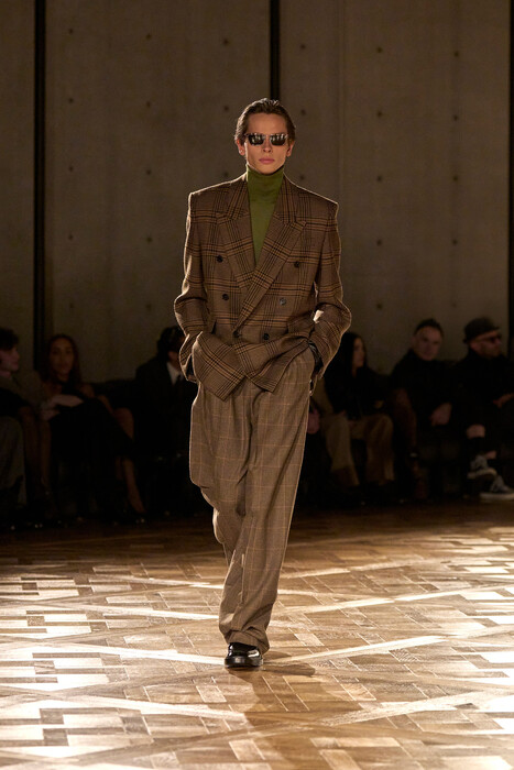 Saint Laurent menswear fall 2025 / Saint Laurent menswear осень-зима 2025/26