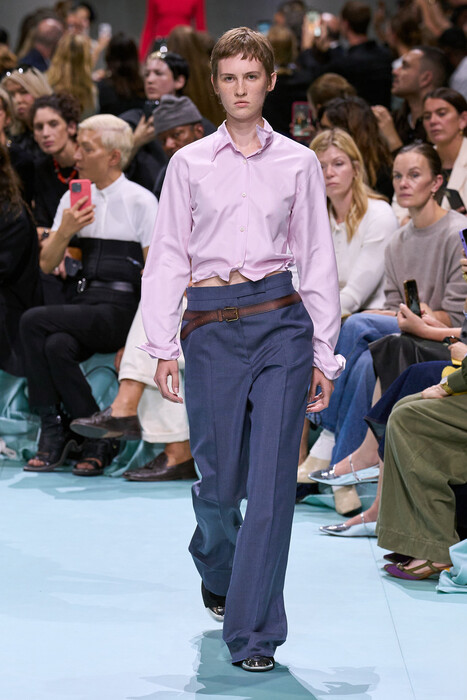 Prada весна-лето 2025 / Prada spring-summer 2025