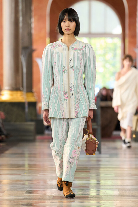 Louis Vuitton коллекция весна-лето 2026 / Louis Vuitton Spring-Summer 2026