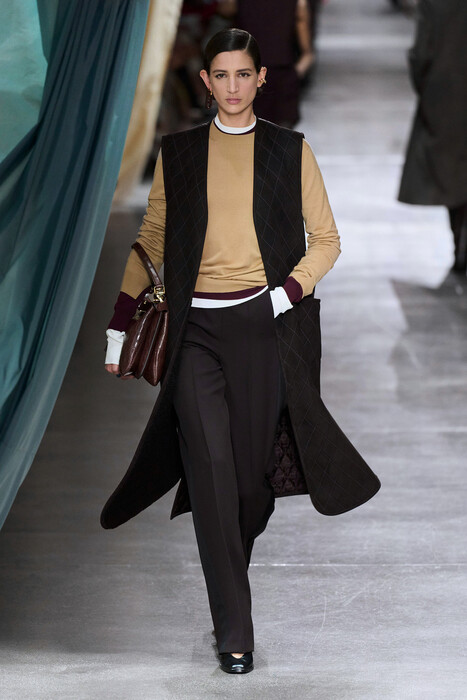 Fendi коллекция сезона осень-зима 2024