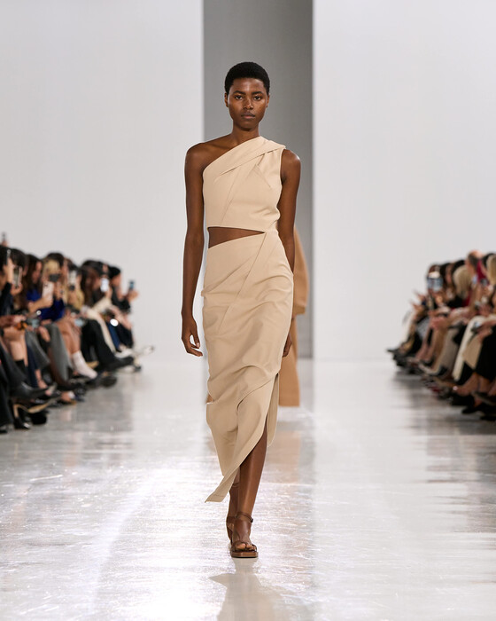 Max Mara весна-лето 2025 / Max Mara spring-summer 2025