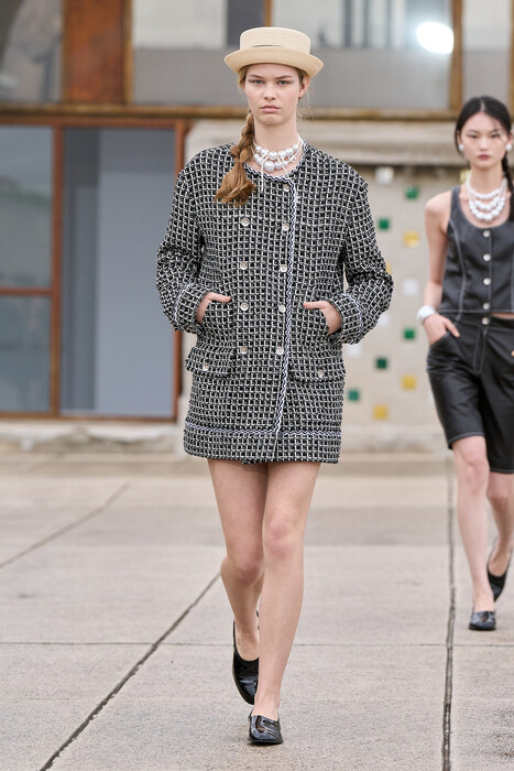 Chanel Resort 2025 / Chanel Круиз 2025