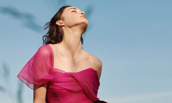 Обнажаем плечи: самые модные летние модели платьев