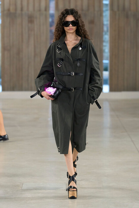 Moschino коллекция весна-лето 2026 / Moschino Spring-Summer 2026