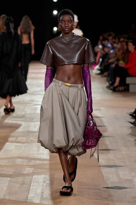 Balenciaga коллекция весна-лето 2026 / Balenciaga Spring-Summer 2026