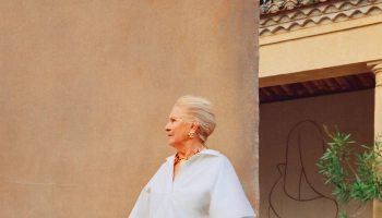 Симон Порт Жакмюс представил первого и главного амбассадора бренда