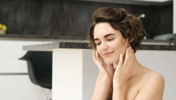 Причины, почему кожа может начать желтеть &mdash; мнение дерматолога