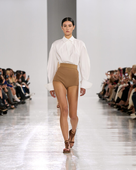 Max Mara весна-лето 2025 / Max Mara spring-summer 2025