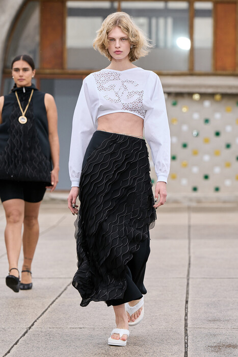 Chanel Resort 2025 / Chanel Круиз 2025