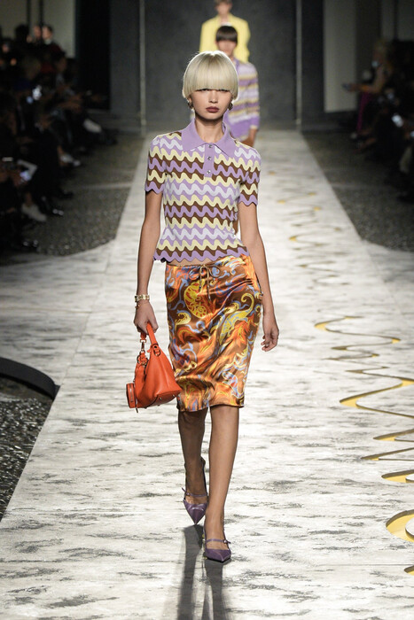 Versace весна-лето 2025 / Versace spring-summer 2025