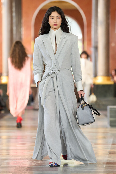 Louis Vuitton коллекция весна-лето 2026 / Louis Vuitton Spring-Summer 2026