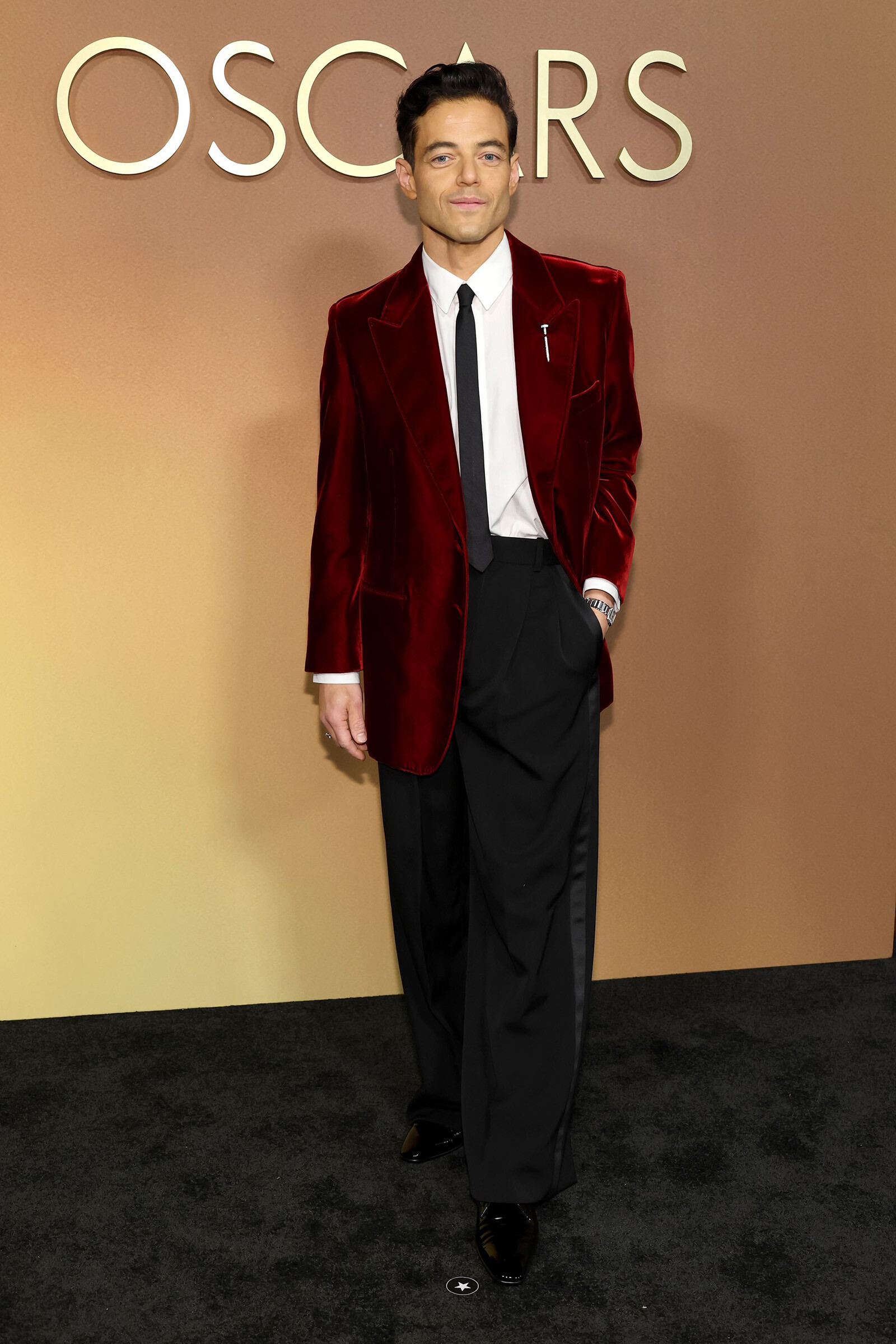 Рами Малек в Saint Laurent Governors Awards 2025