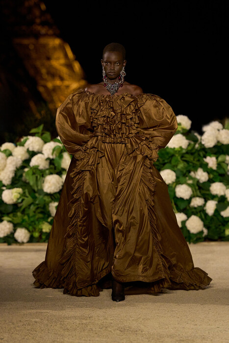 Saint Laurent коллекция весна-лето 2026 / Saint Laurent Spring-Summer 2026