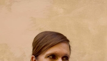 Мария Грация Кьюри назначена новым креативным директором Fendi Мария Грация Кьюри назначена новым креативным директором Fendi