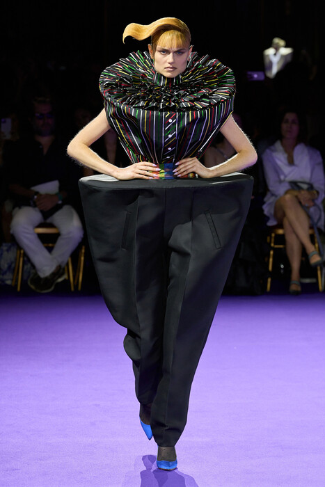 Viktor & Rolf Fall 2024 Couture / Viktor & Rolf Couture осень 2024