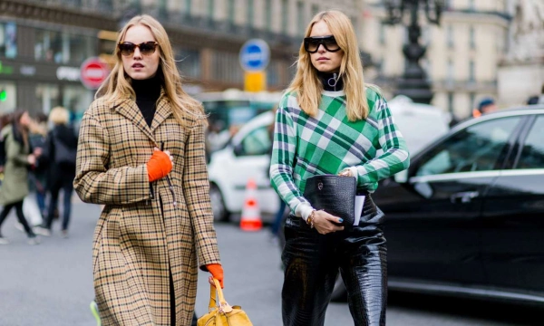 Французская формула стиля: как носить и с чем сочетать водолазку этой зимой