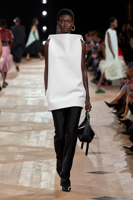 Balenciaga коллекция весна-лето 2026 / Balenciaga Spring-Summer 2026
