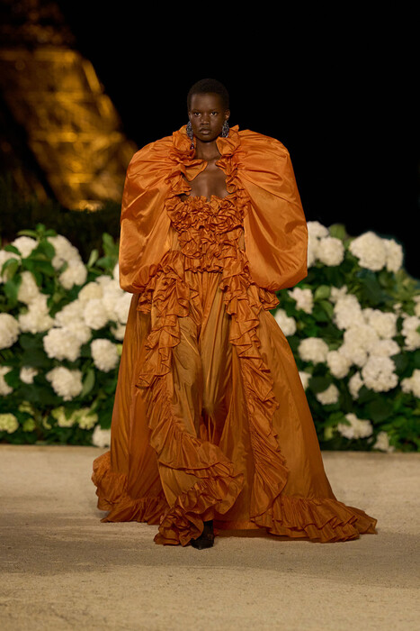 Saint Laurent коллекция весна-лето 2026 / Saint Laurent Spring-Summer 2026