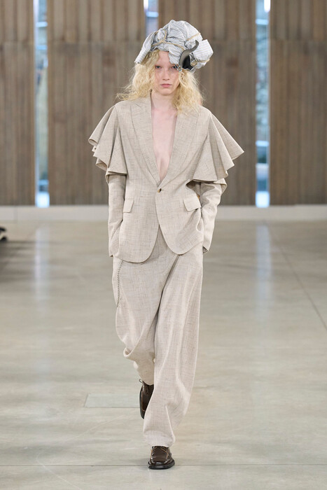 Moschino коллекция весна-лето 2026 / Moschino Spring-Summer 2026