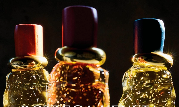 Bottega Veneta создали новую коллекцию ароматов во флаконах из венецианского стекла