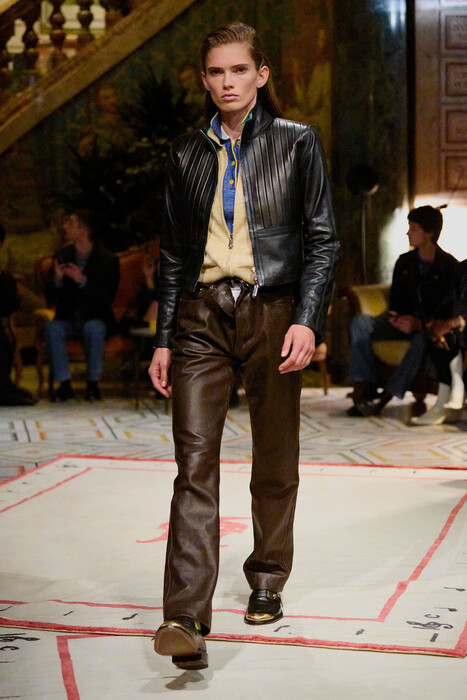 Versace коллекция весна-лето 2026 / Versace Spring-Summer 2026