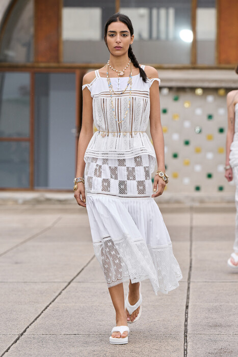 Chanel Resort 2025 / Chanel Круиз 2025