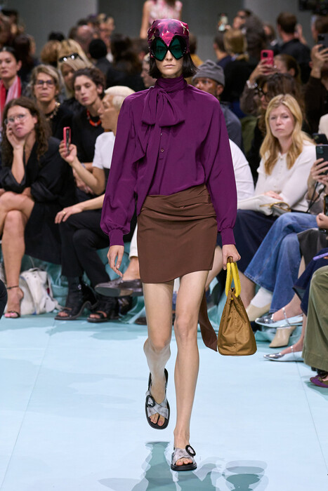 Prada весна-лето 2025 / Prada spring-summer 2025