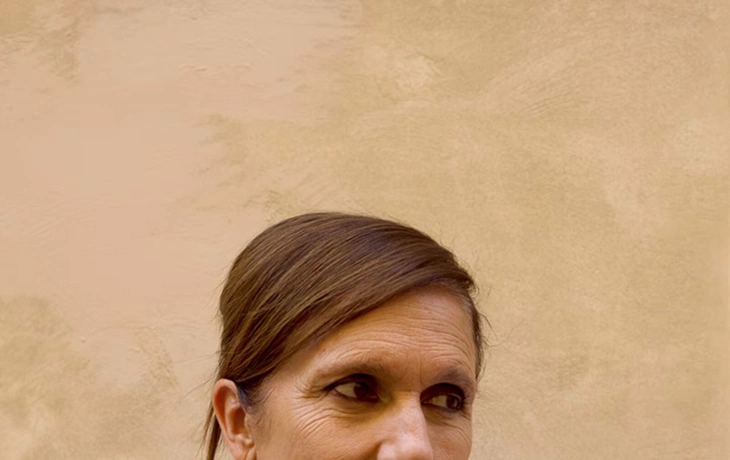 Мария Грация Кьюри назначена новым креативным директором Fendi Мария Грация Кьюри назначена новым креативным директором Fendi