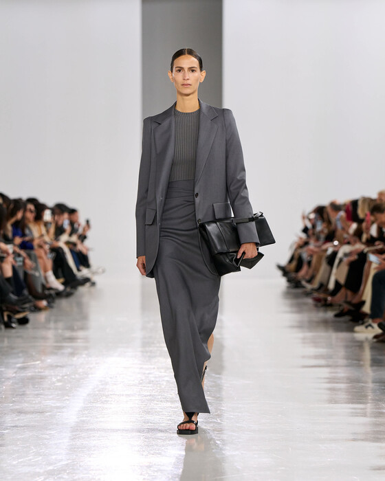 Max Mara весна-лето 2025 / Max Mara spring-summer 2025