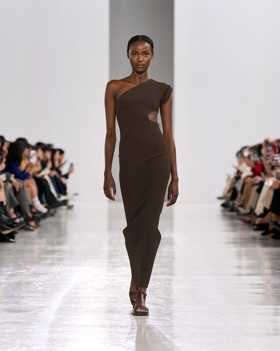 Max Mara весна-лето 2025 / Max Mara spring-summer 2025