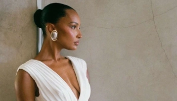 Смещаем акцент: правила подбора гардероба для девушек с широкими плечами Смещаем акцент: правила подбора гардероба для девушек с широкими плечами