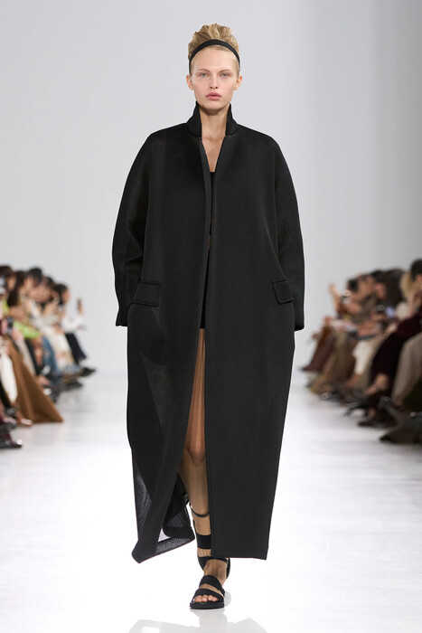 Max Mara коллекция весна-лето 2026 / Max Mara Spring-Summer 2026