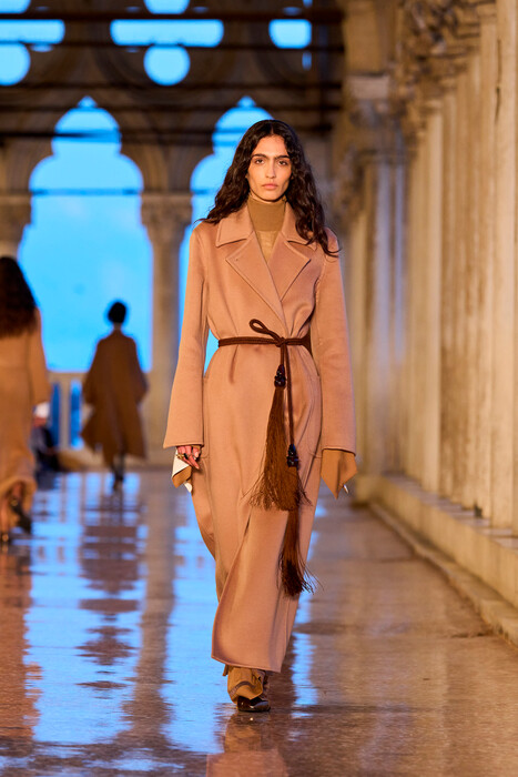 Max Mara Круиз 2025 / Max Mara Resort 2025